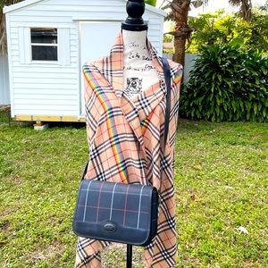 ❌❌SOLD❌❌VINTAGE BURBERRY’S CROSSBODY BAG